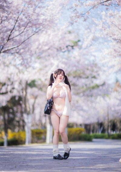 把女人弄爽特黄a大片外女_BD视频大全